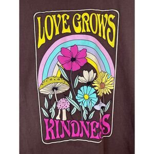 Fifth Sun Size M Brown "Love Grows Kindness" Cotton Blend T-Shirt *